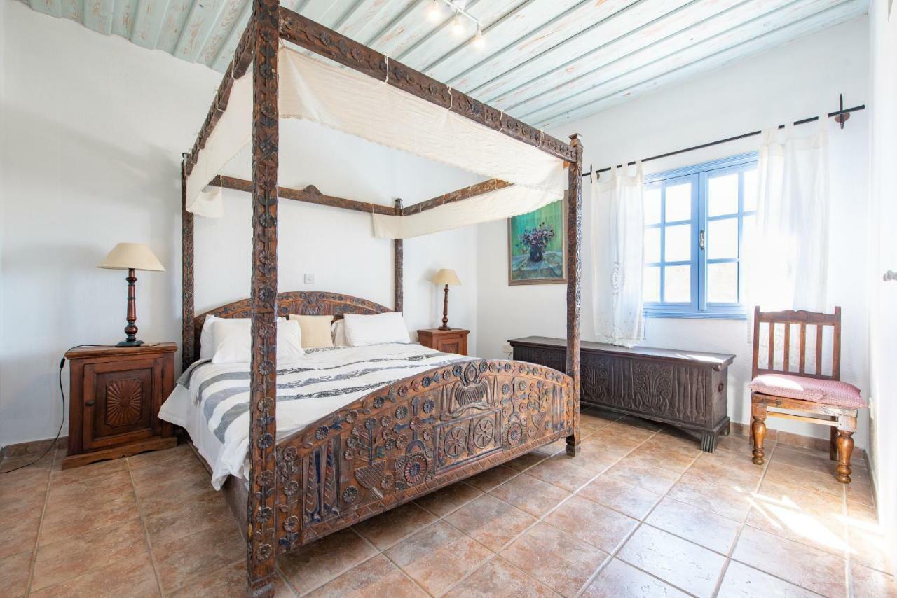 Adamos Hotel Apartments Tochni Eksteriør bilde